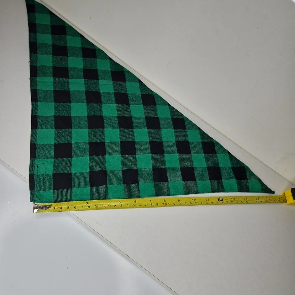 ADOGGYGO 2 Pack Red & Green Plaid Holiday Christmas Dog Bandanas Size 24×16 Cute